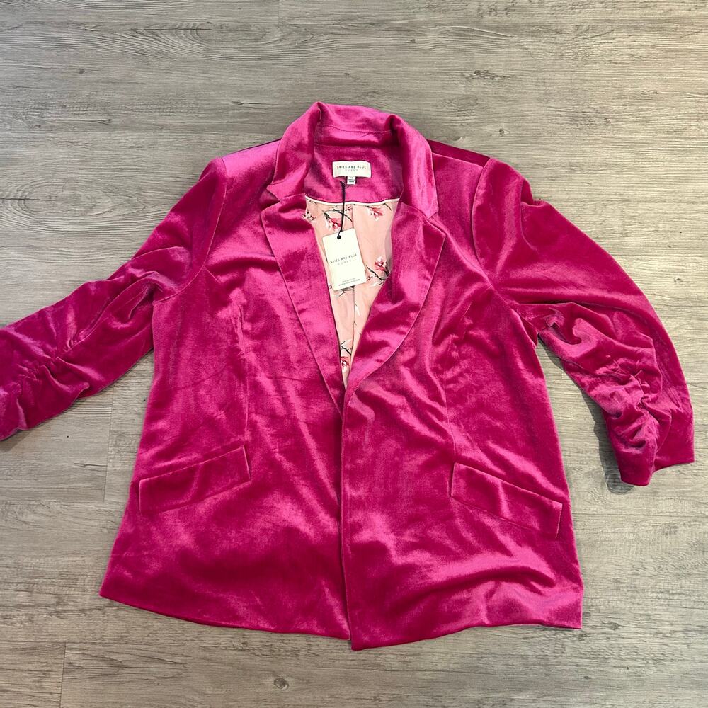 Skies Are Blue Curvy, Ruched 3/4 Sleeves Hot Pink Velvet Blazer size 1X - Picture 2 of 7